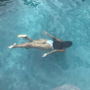 Meet your Posher, Maria jose